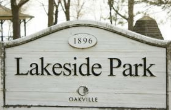 Lakeside Park sign